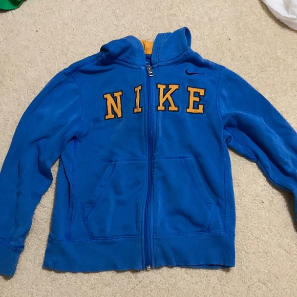 Boys Nike full zip hoodie - Picture 2 of 4